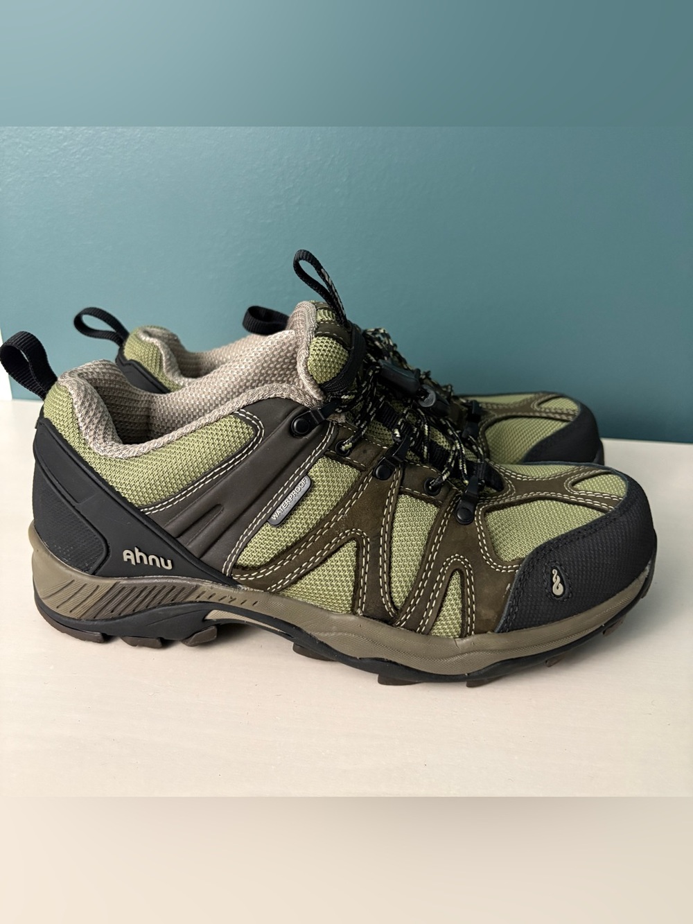 Ahnu NWOB Women’s Lodi WB Waterproof Low-Top Hiking Shoes Green/Brown/Black US 8